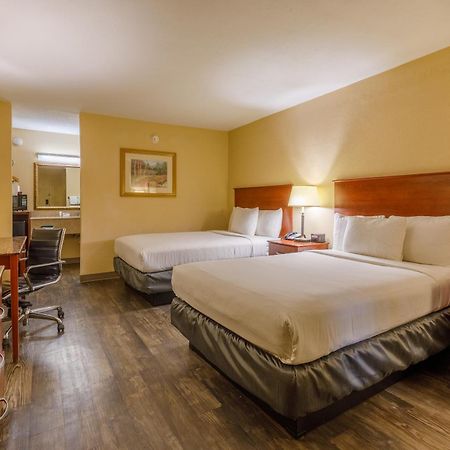 Woodward Northwest Inn מראה חיצוני תמונה