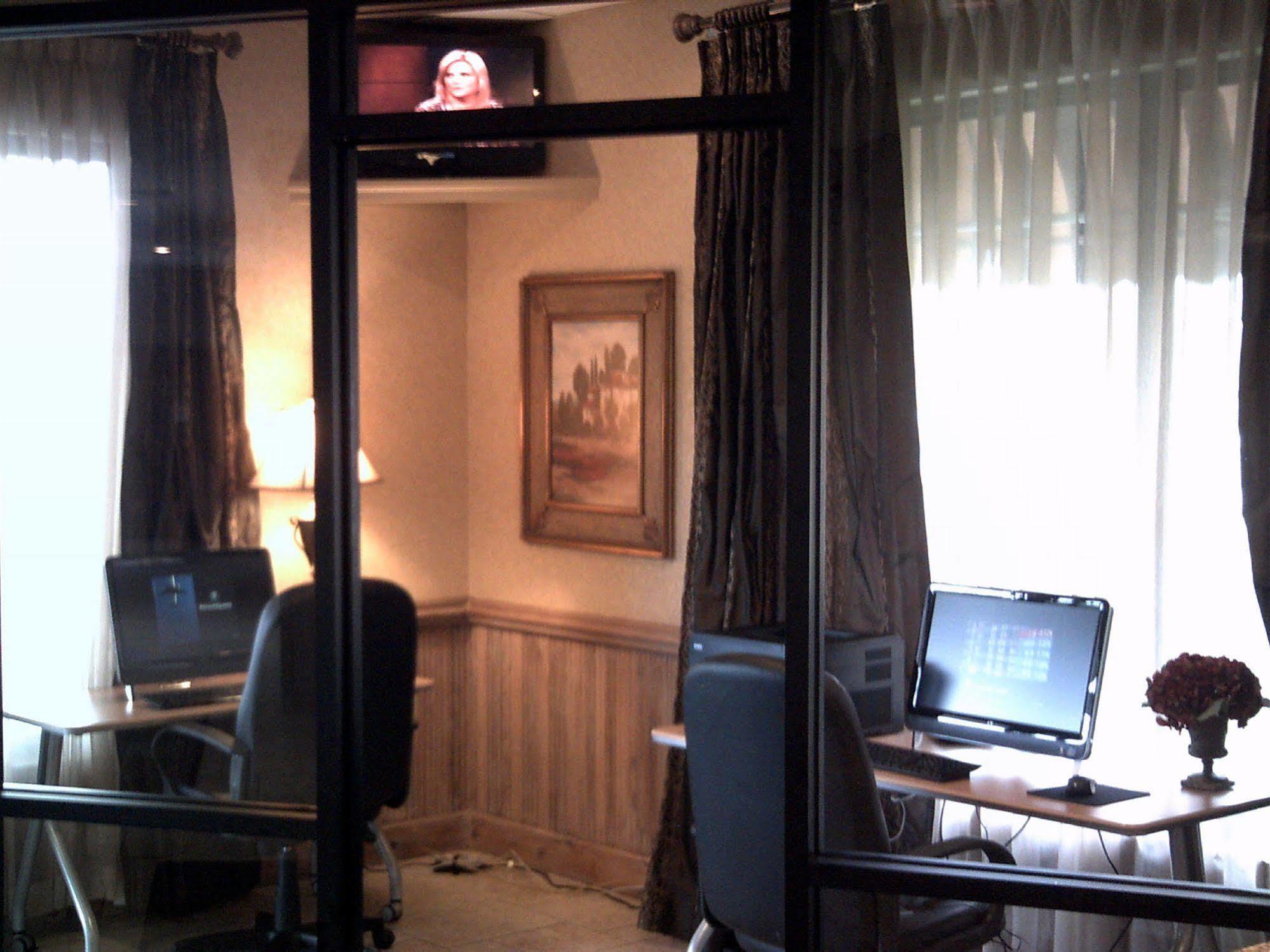 Woodward Northwest Inn מראה חיצוני תמונה